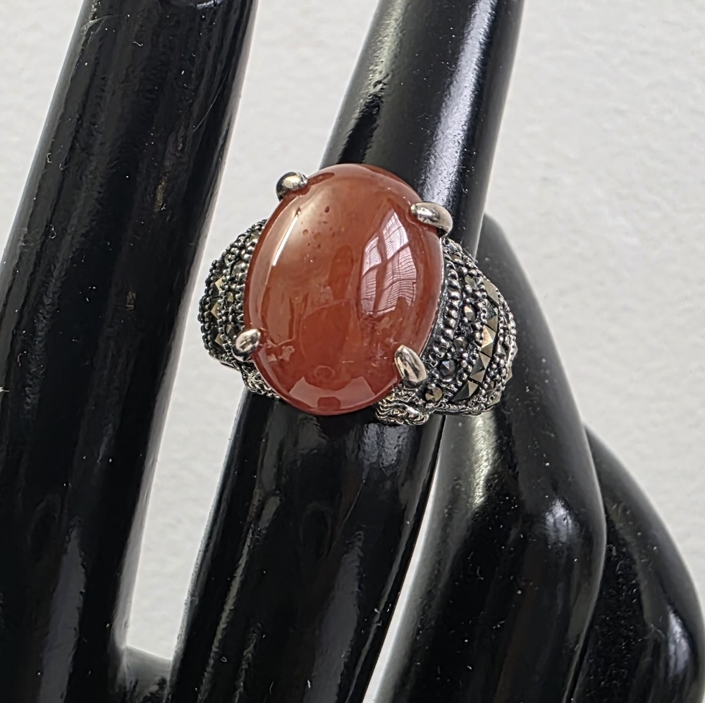 Watch Video / Sterling Silver 925 Carnelian Marcasite Ring